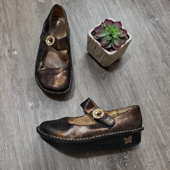 Alegria Paloma Mary Jane Nursing Shoes Sz 38 Black & Gold - Picture 1 of 10